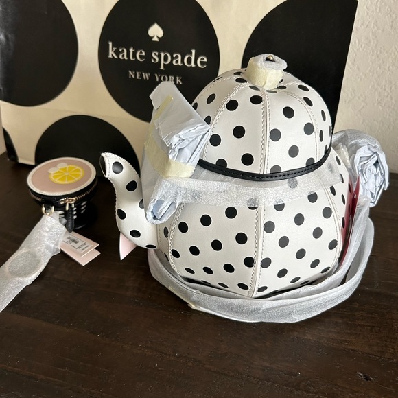 NOT FOR SALE NWT - Kate Spade Tea Pot & Cup - Picture 1 of 13